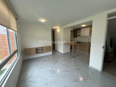 Apartamento de 2 alcobas en venta en Guaymaral, Bogotá, 38 m² · foto 3 de 17