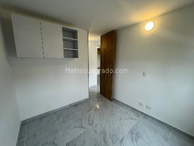 Apartamento de 2 alcobas en venta en Guaymaral, Bogotá, 38 m² · foto 7 de 17
