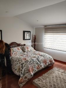 Casa en venta en Las Villas, Bogotá · foto 11 de 15
