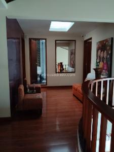 Casa en venta en Las Villas, Bogotá · foto 8 de 15