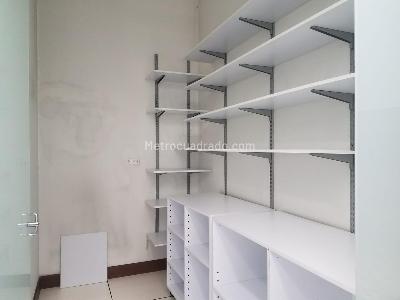Apartamento en venta en Santa Barbara Central, Bogotá · foto 3 de 12