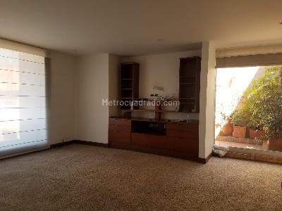 Apartamento en venta en Santa Barbara Central, Bogotá · foto 4 de 12