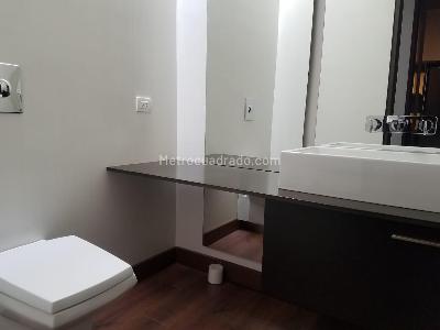 Apartamento en venta en Santa Barbara Central, Bogotá · foto 5 de 12