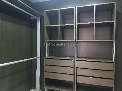 Apartamento en venta en Santa Barbara Central, Bogotá · foto 6 de 12
