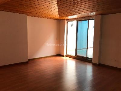 Apartamento de 3 alcobas en venta en Santa Bibiana, Bogotá, 246 m² · foto 11 de 13