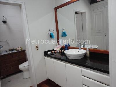 Casa de 3 alcobas en venta en La Calleja Alcala, Bogotá, 220 m² · foto 2 de 13