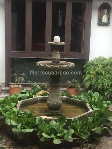 Casa de 3 alcobas en venta en Calleja Baja, Bogotá, 340 m² · foto 2 de 13
