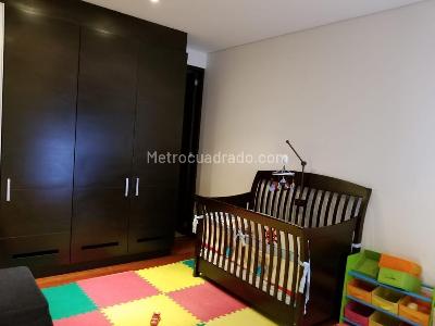 Apartamento en venta en Los Rosales, Bogotá · foto 9 de 13