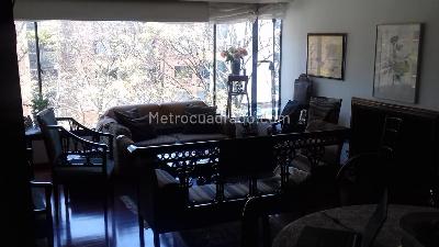 Apartamento de 3 alcobas en venta en Chico, Bogotá, 117 m² · foto 2 de 10