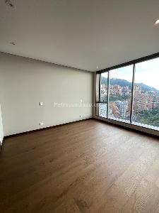 Apartamento de 3 alcobas en venta en Chico, Bogotá, 297 m² · foto 14 de 20