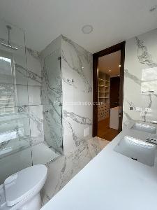 Apartamento de 3 alcobas en venta en Chico, Bogotá, 297 m² · foto 17 de 20