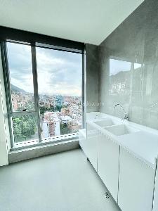 Apartamento de 3 alcobas en venta en Chico, Bogotá, 297 m² · foto 18 de 20