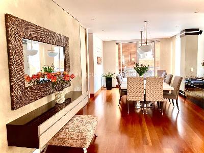 Apartamento de 4 alcobas en venta en Chico Los Rosales, Bogotá, 375 m² · foto 14 de 19