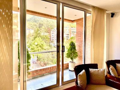 Apartamento de 4 alcobas en venta en Chico Los Rosales, Bogotá, 375 m² · foto 18 de 19