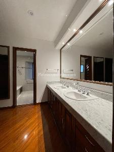 Apartamento de 3 alcobas en venta en Chico, Bogotá, 412 m² · foto 14 de 20