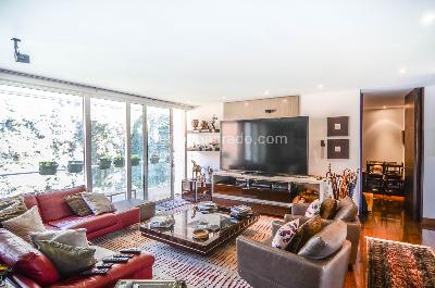 Apartamento de 3 alcobas en venta en Los Rosales, Bogotá, 363 m² · foto 11 de 17