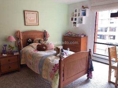 Apartamento en venta en Los Rosales, Bogotá · foto 13 de 14