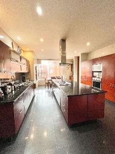 Apartamento en venta en Los Rosales, Bogotá · foto 8 de 20