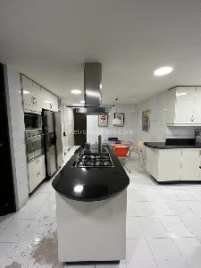 Apartamento de 3 alcobas en venta en Bellavista Rosales, Bogotá, 384 m² · foto 3 de 20
