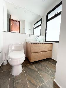 Apartamento de 4 alcobas en venta en Los Rosales Reservado, Bogotá, 375 m² · foto 9 de 17