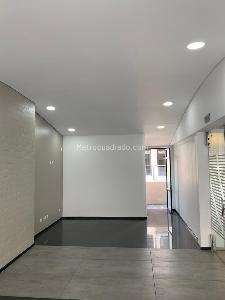 Casa de 5 alcobas en venta en Santa Barbara Oriental, Bogotá, 220 m² · foto 5 de 19