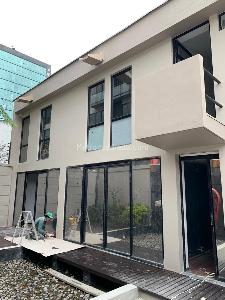 Casa de 5 alcobas en venta en Santa Barbara Oriental, Bogotá, 220 m² · foto 6 de 19