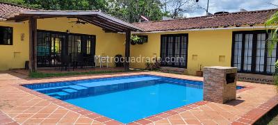 Casa de 3 alcobas en venta en Villa Claudia, Villavicencio, 100 m² · foto 2 de 18