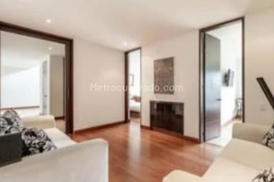 Casa de 4 alcobas en venta en Conjunto San Simon, Bogotá, 450 m² · foto 6 de 10