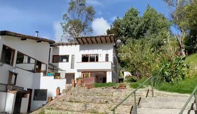 Casa de 5 alcobas en venta en Sikasue, La Calera, 400 m² · foto 8 de 10