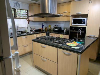 Casa de 3 alcobas en venta en Niza Norte, Bogotá, 454 m² · foto 13 de 20