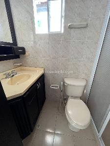 Apartamento de 3 alcobas en venta en Chico Norte, Bogotá, 230 m² · foto 4 de 18