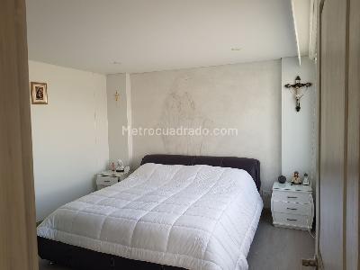 Casa de 4 alcobas en venta en Bulevar Las Villas, Bogotá, 315 m² · foto 11 de 12