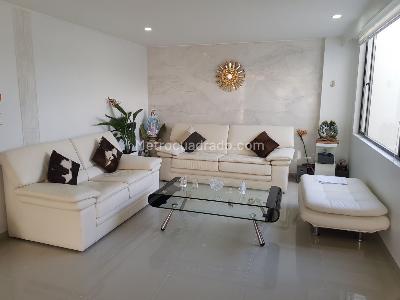 Casa de 4 alcobas en venta en Bulevar Las Villas, Bogotá, 315 m² · foto 3 de 12