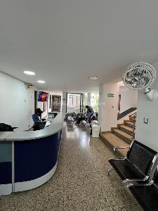 Casa de 5 alcobas en venta en Cabecera Del Llano, Bucaramanga, 400 m² · foto 10 de 11