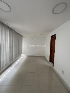 Casa de 5 alcobas en venta en Cabecera Del Llano, Bucaramanga, 400 m² · foto 6 de 11