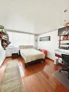 Apartamento en venta en Santa Barbara Central, Bogotá · foto 9 de 13