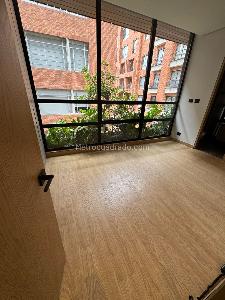 Apartamento de 1 alcoba en venta en Chico Norte, Bogotá, 51 m² · foto 7 de 11