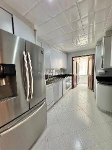 Apartamento en venta en Santa Barbara Occidental, Bogotá · foto 3 de 18