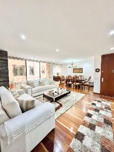 Apartamento de 3 alcobas en venta en San Patricio, Bogotá, 154 m² · foto 2 de 11