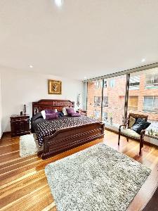 Apartamento de 3 alcobas en venta en San Patricio, Bogotá, 154 m² · foto 9 de 11