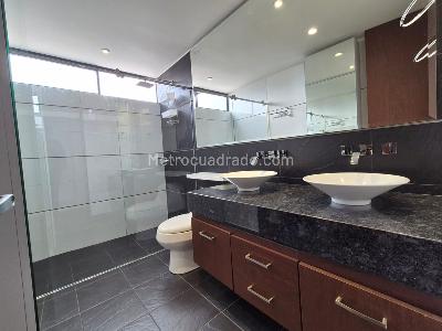 Apartamento de 3 alcobas en venta en Altos Bosque De Pinos, Bogotá, 170 m² · foto 16 de 20