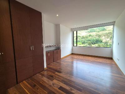 Apartamento de 3 alcobas en venta en Altos Bosque De Pinos, Bogotá, 170 m² · foto 7 de 20