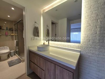 Apartamento de 3 alcobas en venta en La Carolina, Bogotá, 191 m² · foto 14 de 14