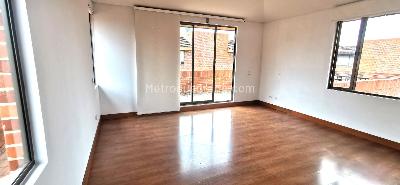 Casa de 3 alcobas en venta en Camino De Los Arrayanes, Bogotá, 176 m² · foto 15 de 20
