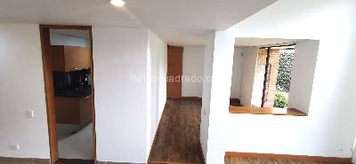Casa de 3 alcobas en venta en Camino De Los Arrayanes, Bogotá, 176 m² · foto 2 de 20