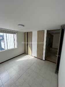 Apartamento de 3 alcobas en venta en Sotomayor, Bucaramanga, 136 m² · foto 7 de 17