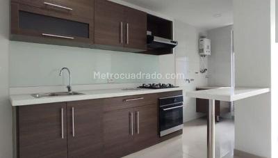 Apartamento de 3 alcobas en venta en Piedra Pintada, Ibagué, 90 m² · foto 2 de 20