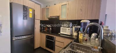 Apartamento de 2 alcobas en venta en Chico Norte, Bogotá, 154 m² · foto 3 de 7