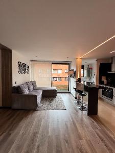 Apartamento en arriendo en Cedritos, Bogotá · foto 8 de 15