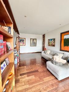 Apartamento en venta en Los Rosales, Bogotá · foto 10 de 17